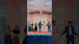 Tera Pallu Sarka Jaaye Re | Wedding Dance | @Rightdirection  #ShortsVideo #Nickmaurya  & Friends