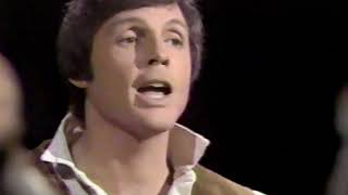 Clay Hart on guitar (1972)