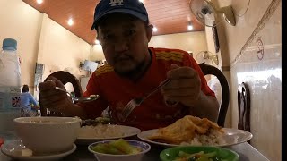 Vlog 1166. បាយស្រូបតាវែង ស៊ុបខួរជ្រូក បាយពងទាកាឡុកសាច់ជ្រូកអាំង