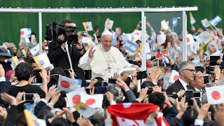 In Hiroshima, Pope Francis denounces atomic bombs as 'immoral'