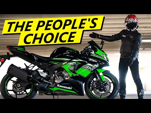 What kind of engine does a Ninja ZX 6R have?