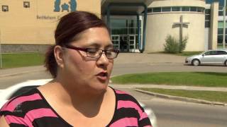 Mother 'outraged and upset' after school Aboriginal retention workers eliminated