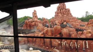 Complete Tour of Big Thunder Mountain Interactive Queue