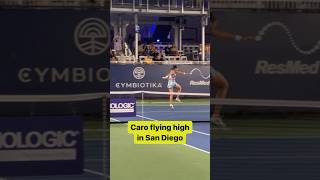Caroline Garcia does her “fly with Caro” celebration at 2023 San Diego Open #wtatour