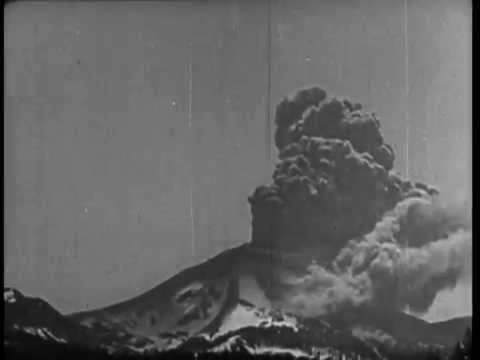 What kind of volcano is Mount Lassen?