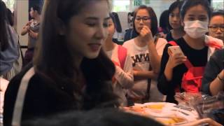 [Fancam] 25/10/2558 Fon Sananthachat @ Zaap on sale