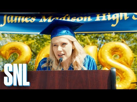 Snl Watch The Weird Graduation Commercial Sketch Thrillist Snl Watch The Weird Graduation Commercial Sketch Thrillist