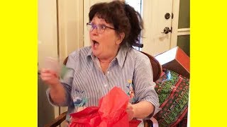 Heartwarming and Funny Reactions to Surprise Pregnancy Announcements