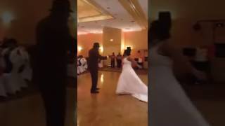 Tangela and Cleveland's First Dance #Weddingbehavior