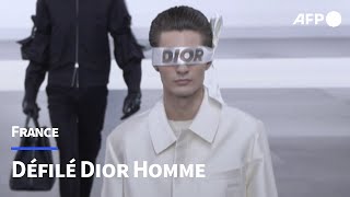 Dior Homme plonge dans les archives pour une collection très épurée | AFP