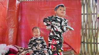 A single mother took her children to the market to buy Tet clothe lý thi My