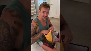 Husband gets pregnancy reveal surprise with a package ❤️