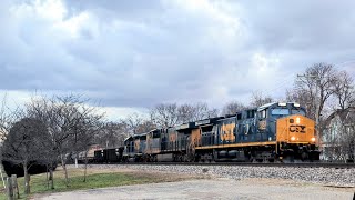 Northbound CSX M350 mixed manifest on track one