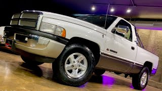 La Pick Up de Año Ram 2500 Limited 94 en Venta de Clasicos Netmotors Garage Autos Antiguos