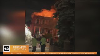 6 hurt following Astoria house fire