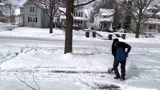 20v Snow shovel test on light, heavy, and wet snow and ice.