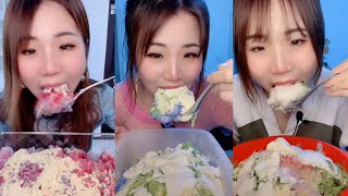 YY LIVE EATING SOFT ICE WITH MILK POWDER P.118