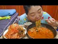 라면 3봉에 밥말아서 묵은지김치 묵은파김치 올려서 먹방 ramen and kimch eating show 😋 mukbang