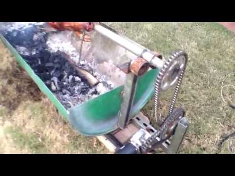 Best pig roast with great Filipino engineering Best pig roast with great Filipino engineering
