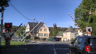 Spoorwegovergang Dernbach (D) // Railroad crossing // Bahnübergang