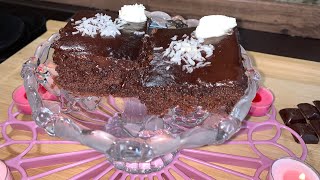 Super Moist Chocolate Cake / Schokoladen Traum Saftiger Schokoladen Kuchen