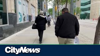 Dozens of Calgarians taken from downtown mall and forced into jury duty