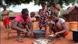 African Village Life #cooking Organic Vegetable Fish Served with Corn Starch For Our Rural Orphans