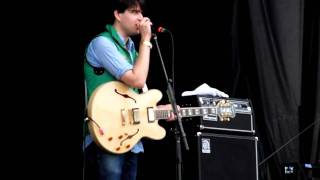 Vampire Weekend - Run - Osheaga 2009 ( 08.02.2009 )