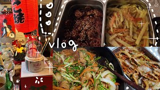 [VLOG] 별거없는 집밥영상 🍚, 반찬 만들기, 연말 파티🎄 , 하얼빈 무대인사, 마라탕, 연근조림, 감자채볶음, 제육볶음, 오뎅볶음, 미역국 만드는 일상 브이로그 ..