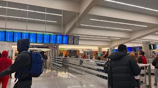 Hartsfield-Jackson sees hundreds of delays from weather on peak travel weekend