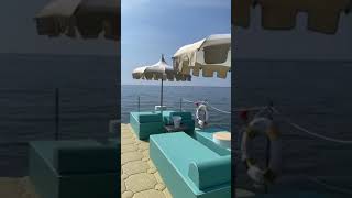 Isola delle Palme, piattaforma galleggiante Idea Dock nel mar Ligure davanti al Grand Hotel Alassio