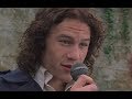 Patrick sings to Kat - Heath Ledger (10 things i hate about you)