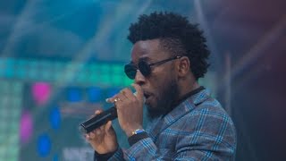 Bisa Kdei - Performance @ KOD's Rhythms On Da Runway 2017 | Ghana Music.com Video