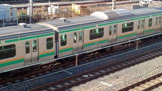 JR東日本E231系1000番台横コツS-15編成+宮ヤマU539編成1576E宇都宮線直通普通小金井行き御隠殿橋通過