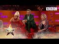 Jodie Whittaker performs the Doctor Who theme!! - BBC