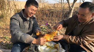 「ASMR Salt baked Chicken」Outdoor Roasted, Tender and Juicy, Yummy!| IT Wildcooking Boy