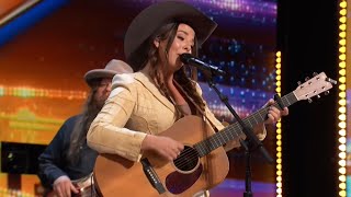 Kylie Frey sings an Original Song for Her Grandpa "Horses in Heaven" | Auditions | AGT 2023