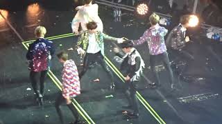 180929 DNA - BTS 방탄소년단 Love Yourself Tour in Newark Fancam 직캠