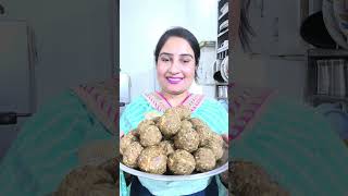 ਸਰਦੀਆਂ ਲਈ ਵਰਦਾਨ ਸਪੇਸ਼ਲ ਅਲਸੀ ਦੀਆਂ ਪਿੰਨੀਆਂ, flex seeds ladoo,Winter's Ultimate Snack: Alsi Pinni Recipe