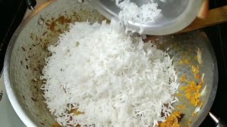 ಸುಲಭದಲ್ಲಿ ಬೆಳಿಗ್ಗಿನ ತಿಂಡಿ |Rice Breakfast Recipe|PriyasRecipes 2020