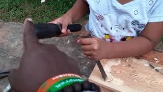 Wood  carvings school  කැටයම්  පාසල  1