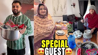 Hamare Ghar Bohat Special Guest Aye! 😍 Per Kyun!?😱