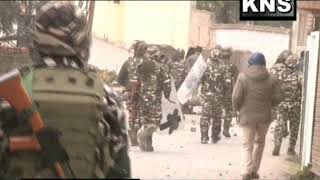 Video: ULB Polls: Protesters clash with forces in Soura Srinagar