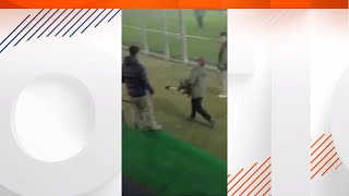 Sujeto sacó motosierra en medio de una pelea en pleno partido de fútbol