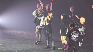 HAPPY + IN OR OUT 111624 @2NE1 #2NE1 #2NE1_WELCOMEBACKinManila