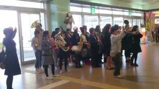 高校生吹奏楽フラッシュモブ：A flash-mob play by FRAME 25, a Japanese wind band