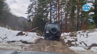 Родопчани тръгнаха по офроуд трасета на кафе в Паранести през отворената граница