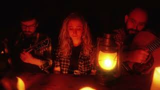 Janet Devlin - 'Whiskey On My Breath' (Live by Candlelight)