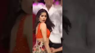 jahanvi kapoor hot dance 😍 #jahanvikapoor #dance