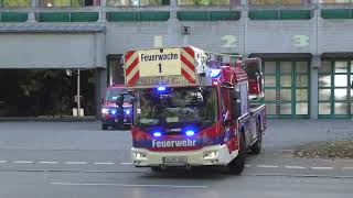 [ALARM WÄHREND WACHFÜHRUNG] Löschzug der Berufsfeuerwehr Augsburg FuRW 1 auf Einsatzfahrt! 🔥